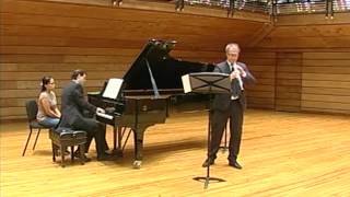 Robert Schumann, Frauenliebe und Leben for oboe and piano, 1st Movement