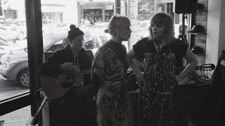 Mushroom Presents: Alpine – Foolish (Acoustic)