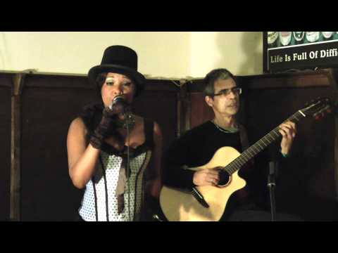 Elisete accompanied by Ron Laor - Insensatez