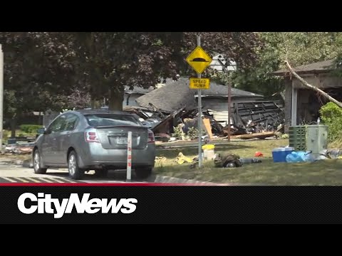 Man dies in hospital after house explosion in Barrie