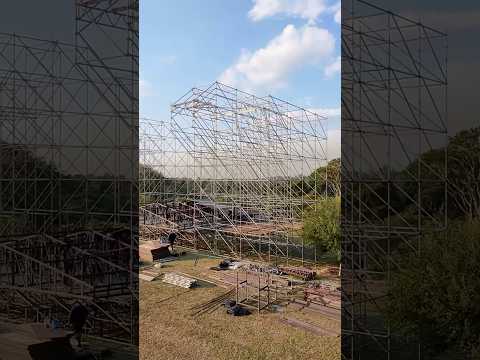 Montaje del escenario para el Festival Ykua Bolaños 2025 #festivalykuabolaños #caazapá