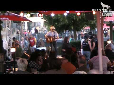 Streets Of Bakersfield - Dean Wolf