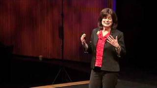 Carolyn Porco: Could a Saturn moon harbor life?