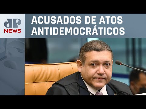 Alexandre de Moraes e Nunes Marques divergem em julgamento de 1º réu do 8 de janeiro