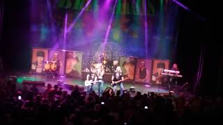 Bret Michaels - Your Mama Don't Dance (Live)