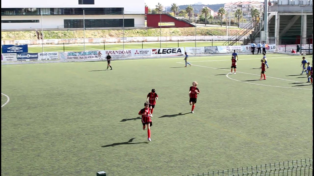Golo de livre do OdivelasFC ao ADCEO (Encarnação...