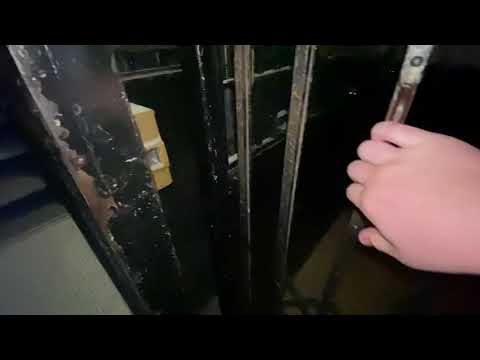 AMAZING BIRDCAGED GATED Otis Traction Elevator - The Lexington - Des Moines, IA