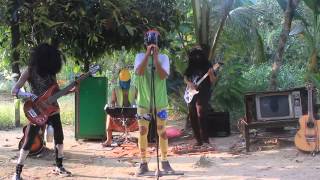 Download lagu Sweet September ~ Hatiku Kau Guris Luka (cover by KelembaiBand) mp3