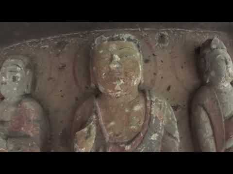 Explore Kamihata Shakado Mogabutsu na cidade de Taketa com CB Nanahan