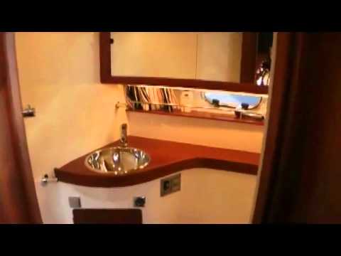 Nimbus 42 Nova Interior 2012 by best boats24