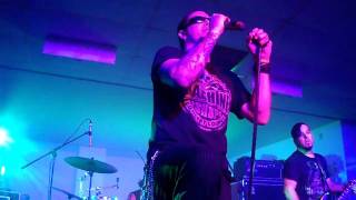 Live! Red Line Chemistry- Knock Down Drag Out