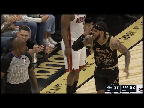 Thad Young Drops a DIME to Gary Trent Jr