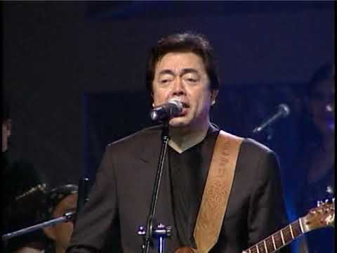 Elizabeth Ramsey and RJ Jacinto - Johnny B. Goode (Araneta Coliseum, 2003)