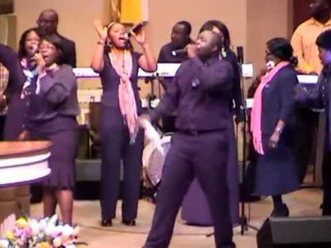 Praises Led By Minister Nii Addo (Easter Convention) And Highlife Medley by Bro Kwame,