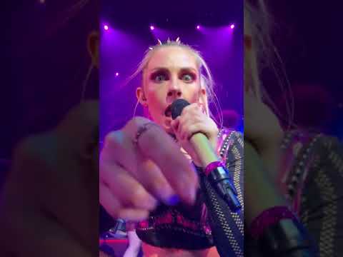 MegaSIX 10/12/19 London Alternate Massive