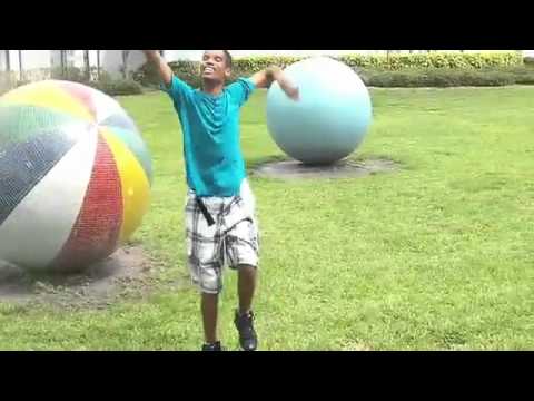 Starships-Nicki Minaj (Parody)