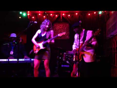 Ana Popovic  ana's shuffle live at chickie wah wah new orleans jazz fest 2013