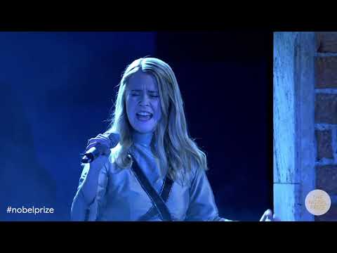Anna von Hausswolff performs "Courage" live at the Nobel Banquet 2018