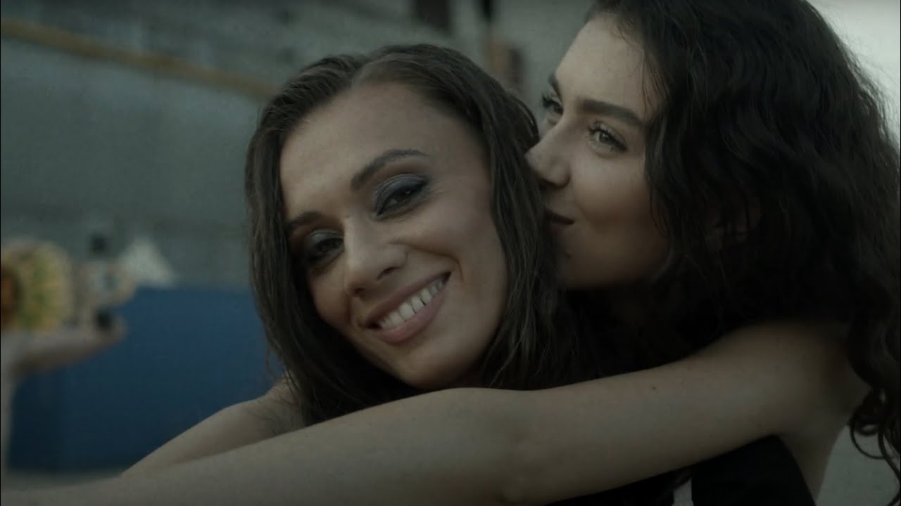 AlbWho ft. Iraida — Labirint