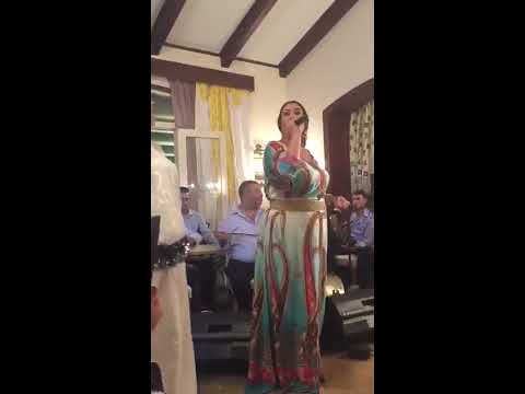 شيخة تسونامي محيحة