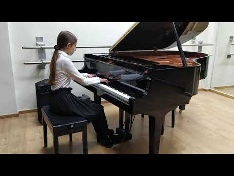 Ariadni Masmanidou (11 years old) - Scriabin: Etude Op. 8 No. 2
