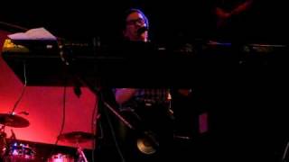 Aqualung, Slip Sliding Away - Live at Bristol Thekla, Thursday 18th June 2009