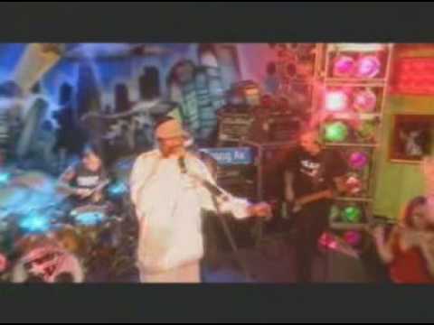 The Transplants & Snoop Dogg - Tall Cans In The Air - Live .mpg