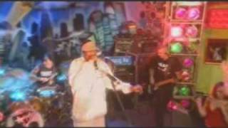 The Transplants & Snoop Dogg - Tall Cans In The Air - Live .mpg