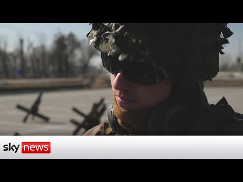 Ukraine War: British volunteer on the value of the UK flag