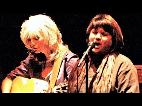 Emmylou Harris & Linda Ronstadt - Austin, Texas, October 10, 1999