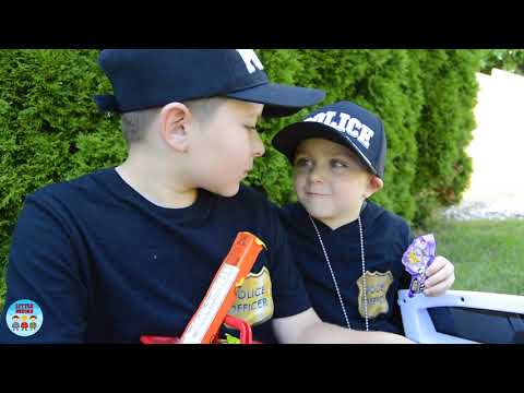 Little Heroes and Sketchy Mechanic Go On Pretend Play Adventure