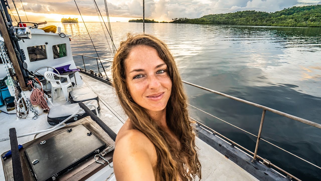 Sailor Girls: YOU, Me & The Coral Sea💋(Expedition Drenched S1 Ep. 63)