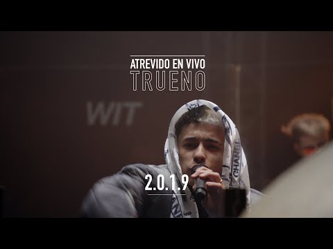 Video thumbnail for Intro (En Vivo)