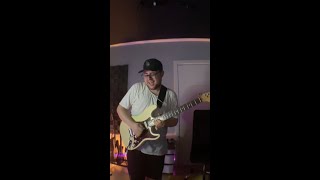 Video thumbnail for Guitarra barata presta? - Condor Rocky RX 20 - tocando Hey Joe com guitarra de 300 reais #shorts by Gui Carvalho Guitar