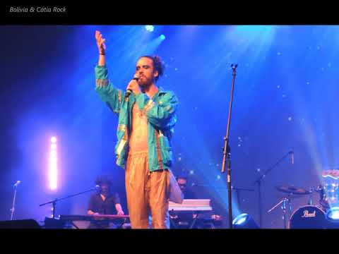 LÉO CAVALCANTI -"Life On Mars" -Let's Dance - homenagem a David Bowie  11 jan 2018  Sesc 24 de maio