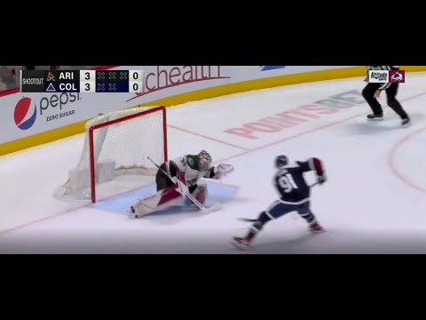 Nazem Kadri Pulls Off a Beautiful Shootout Move