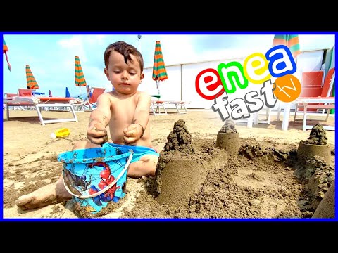 IL CASTELLO DI SABBIA AL MARE, I CLASSICI GIOCHI CON LA SABBIA DA FARE AL MARE, TROPPO DIVERTENTE!