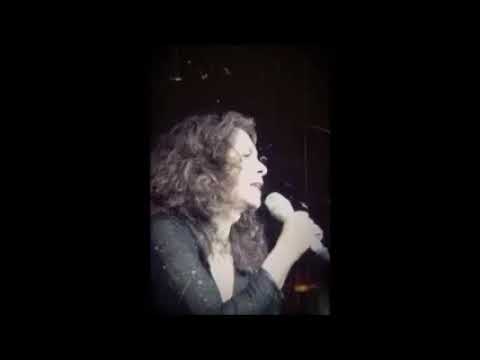 Gal Costa - "Na linha do mar" (Paulinho da Viola)