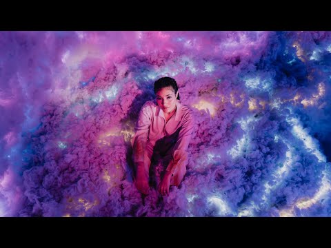 CRYS - Ahí Estás Tú  (feat. Tommy Royale) [Official Music Video]