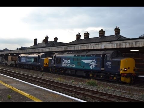 #575: DRS Class 37218 & 37607 pass Rhyl (26/10/15)