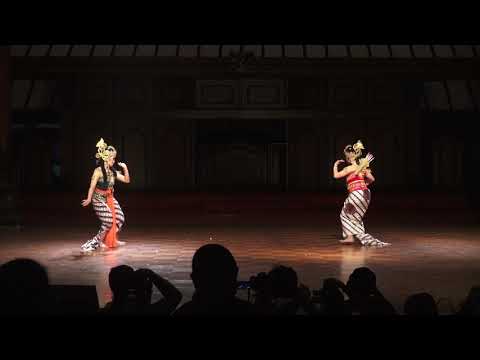 Tari Srikandi Mustakaweni