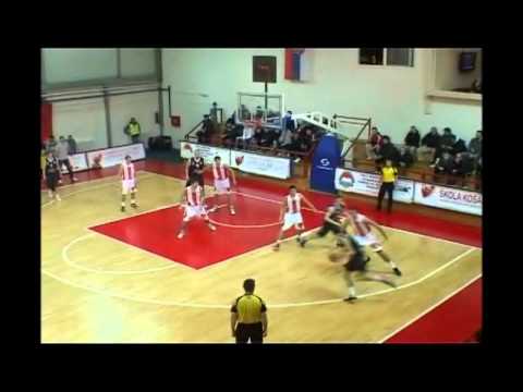 Ognjen Dobric Zakucavanje --- Crvena Zvezda Beograd - Partizan mt:s 84-77, derbi JLS 20.11.2011.