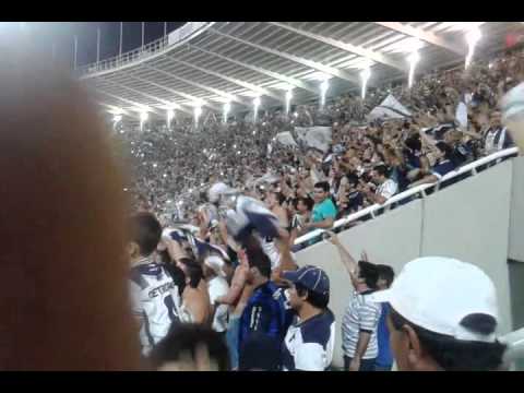 "Ole ole ole Hinchada de Talleres" Barra: La Fiel &bull; Club: Talleres