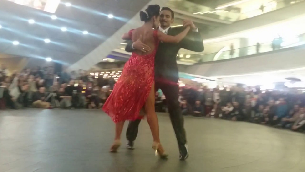 Tanya Gutierrez & Sebastian Avendaño.  (2 / 5) 21. Kanyon Milongası