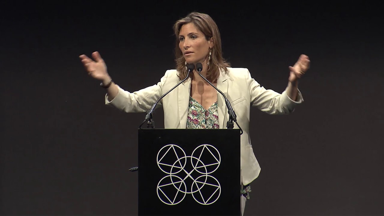 Absurdités en entreprise - Julia de Funès, à l'USI