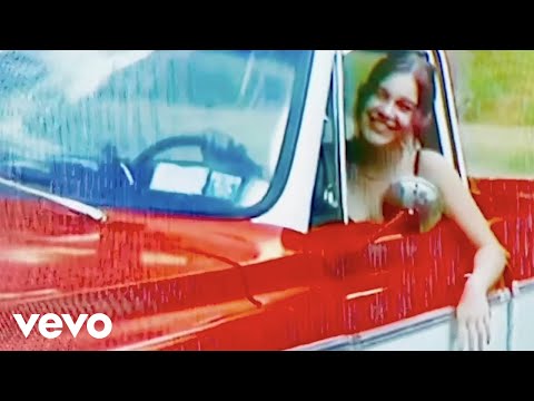 Juliana Madrid - White Montana (Official Lyric Video)