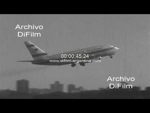 Aviones Douglas DC-6 - Comet IV - Boeing 737 en el aeroparque 1974