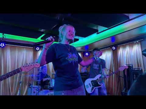 South Arcade - Live at Barboza