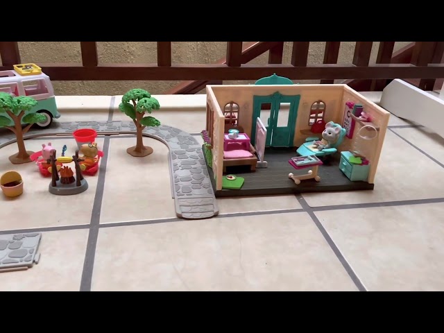 Vídeo relacionado con Li’l Woodzeez – Set de Picnic – Set de 29 Piezas con Personajes de Animales, Comida de Juguete y Accesorios – Figuras en Miniatura a Sets de Juego para Niños Mayores de 3+