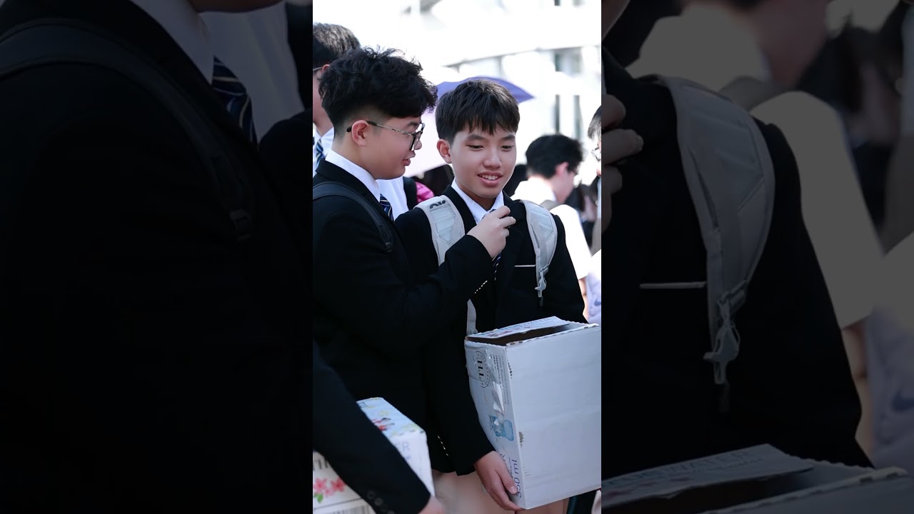 Học Sinh 9A0 THCS Kim Giang Đánh Giá 5 Sao Kỷ Yếu BFFmedia Như Thế Nào?